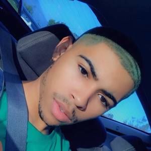 Meet your Posher, Isaiah